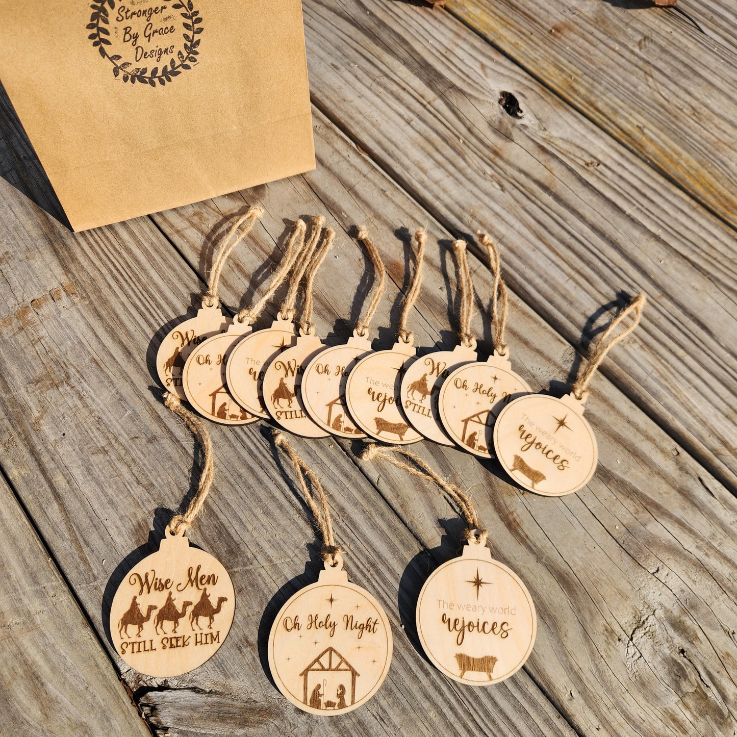 Christmas ~ Nativity Ornament