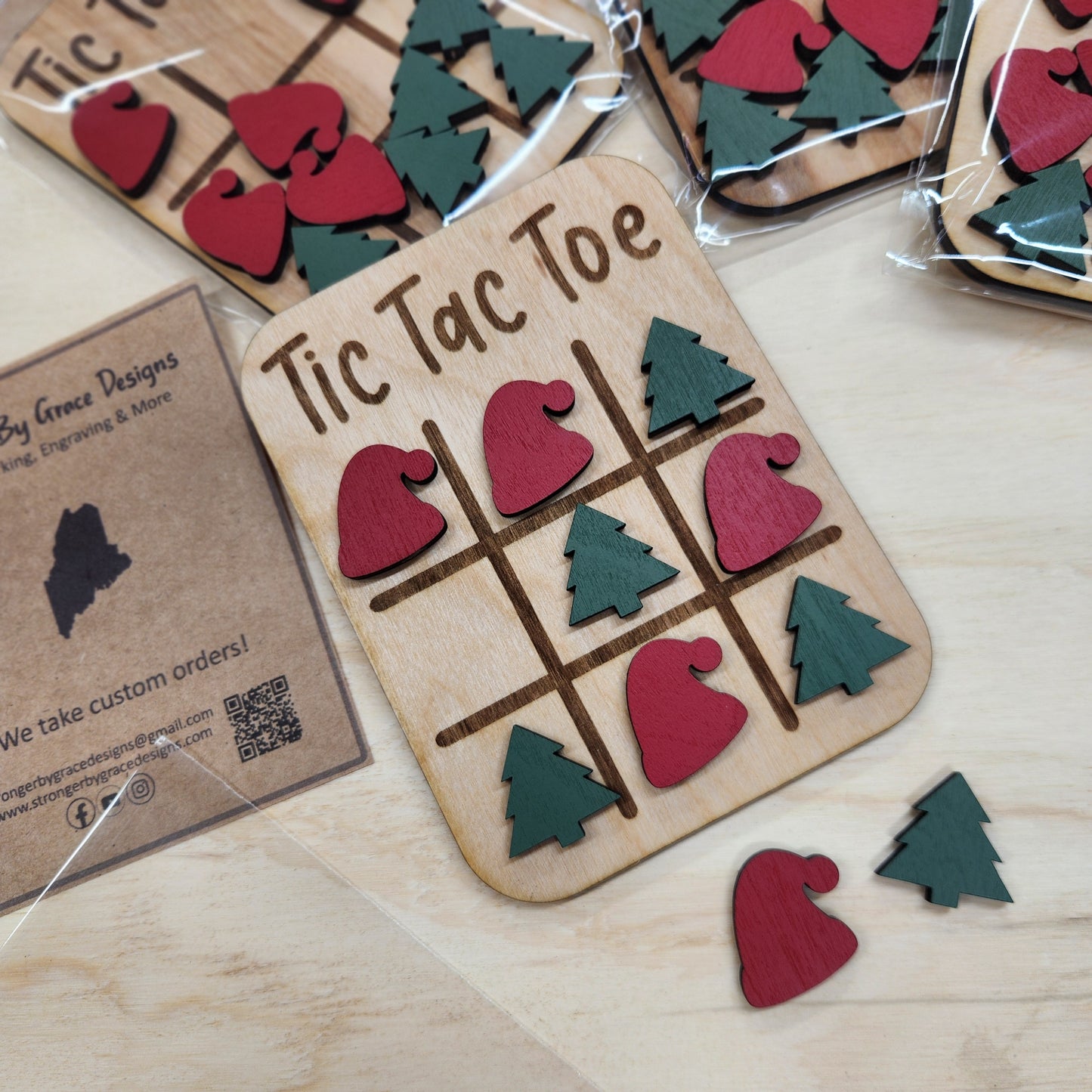 Christmas ~ Tic Tac Toe
