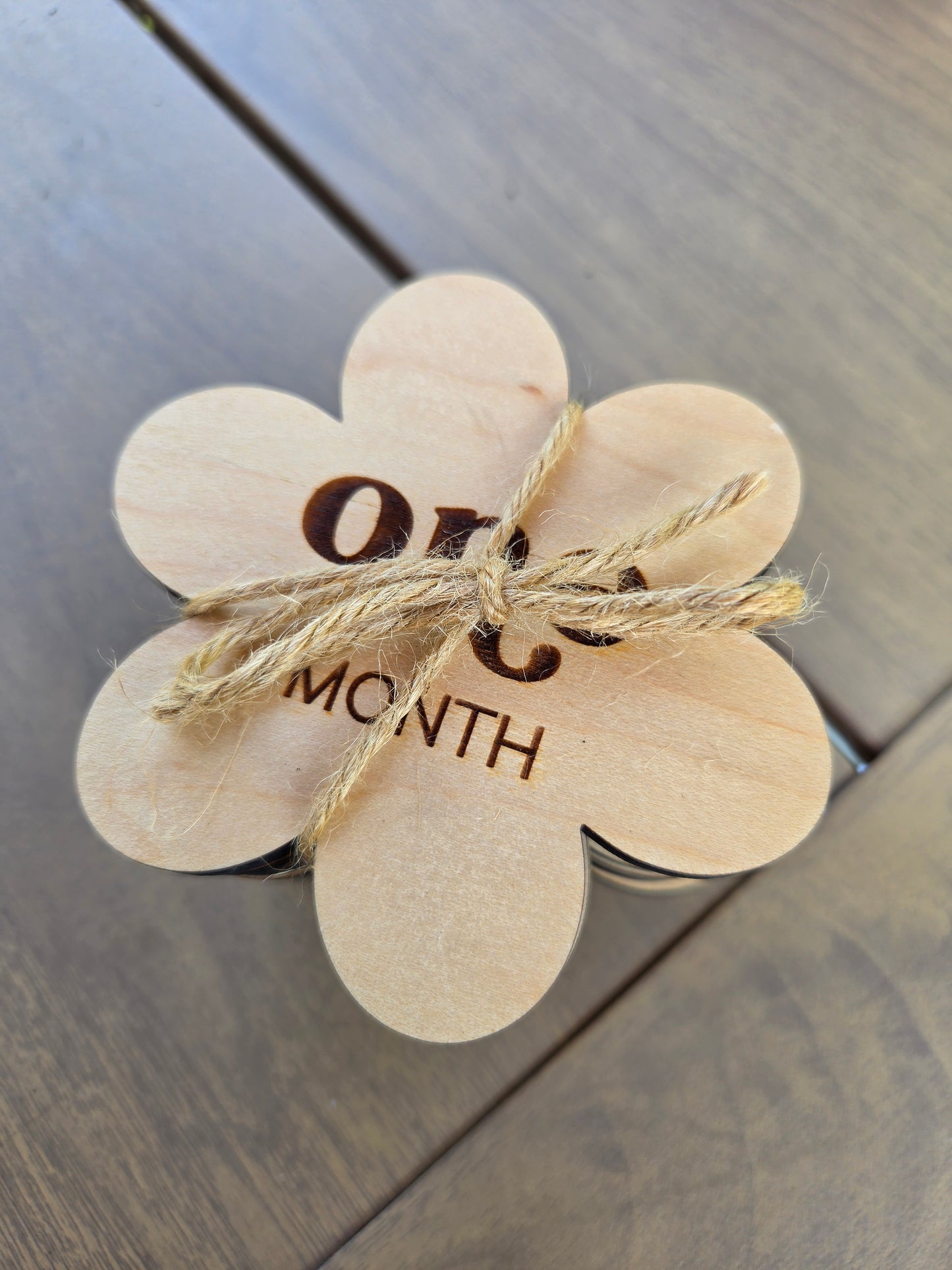 Personalized Flower Baby Name Announcement Sign With Matching Milestone Flowers
